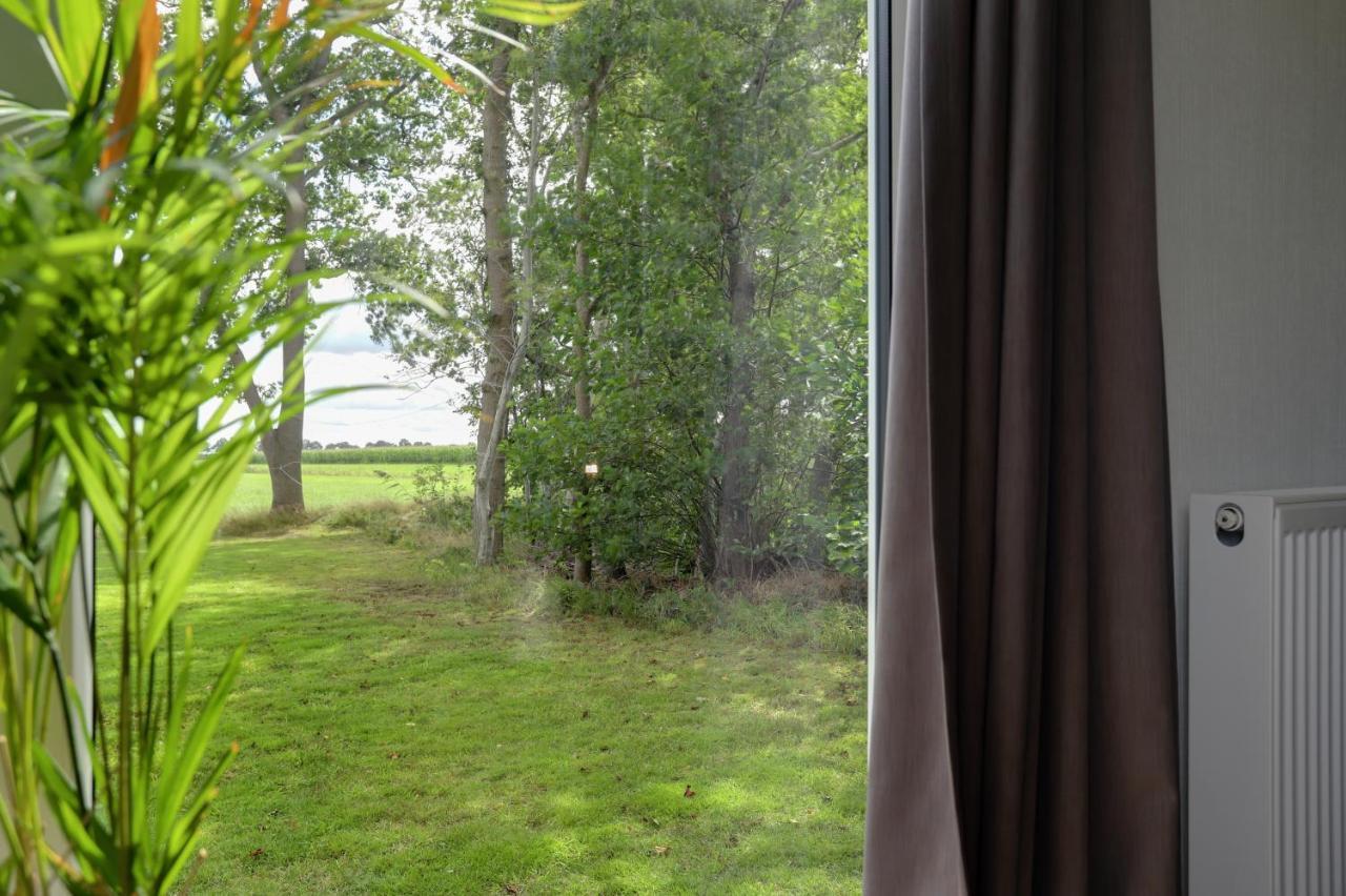 Landelijk Chalet 87 Oosterwolde  Zewnętrze zdjęcie